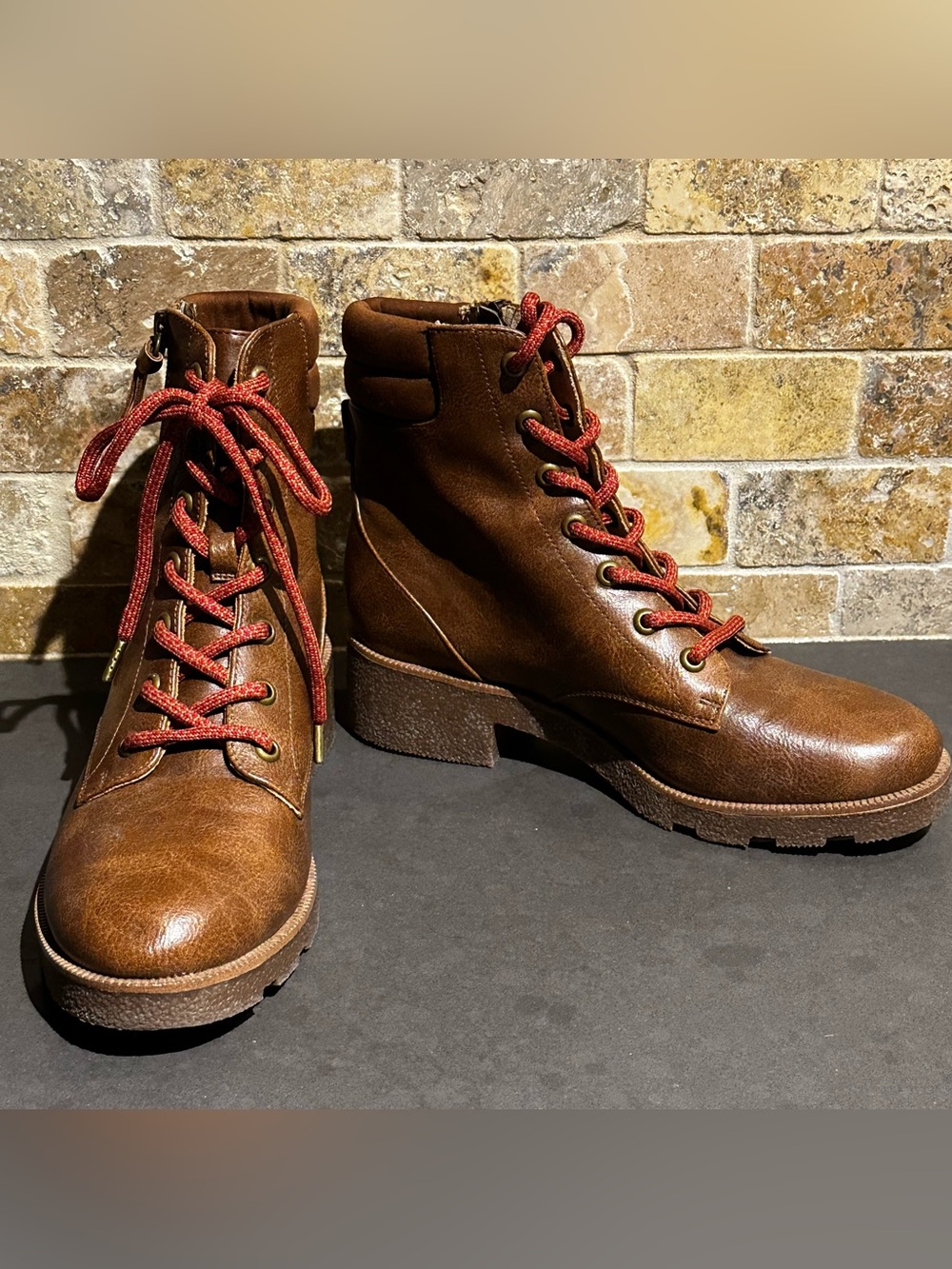 Dr. Scholl’s Brown Lace-Up Ankle Boots with Red Laces Sz 7